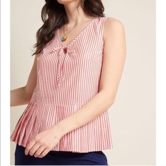 Modcloth Retro Striped V-Neck Sleeveless Peplum Ruffle Pleated Blouse Size Small - Picture 1 of 7